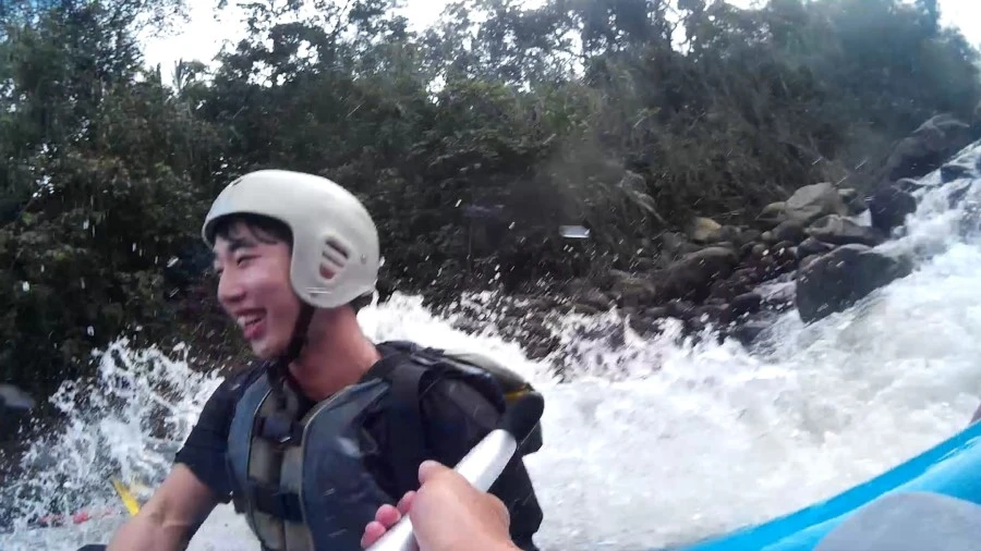 2016_1224_210938_002A.MOV_000387484.jpg?type=w1