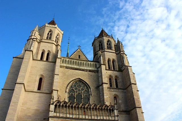 AD_4nXfb4BaKkZYvylJMN1bL9k10aYcEYo8xxuEKk1JJWfVJboTfWXMzlPp6XfaPpVyvx-xFViUyELKXiJcdcFAG5W-AGfX-gmrIEe0dm7oxKfn6sQUn9aUnbZiRbeA9j7pD-0lmC4U5JQAFz3KTsi7lzhnS5a37?key=fxrtTxMl3QTztUN9wkSMfQ