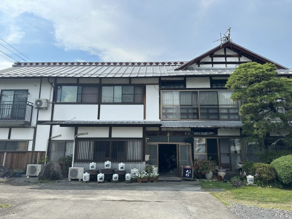 1755495378-yfmTQRwHnVqIsKYlxCDBMPSZ.jpg?width=1200