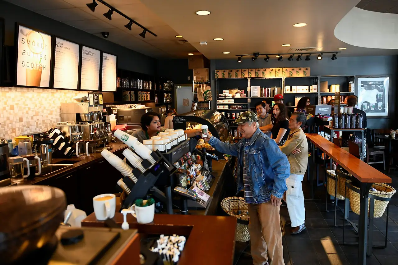 AR-170219689.jpg&MaxH=500&MaxW=900