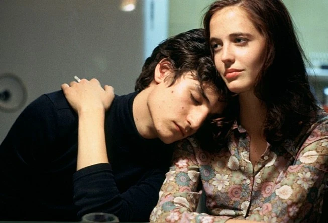 movie_image.jpg?type=m665_443_2