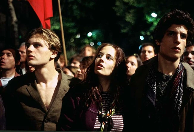 movie_image.jpg?type=m665_443_2