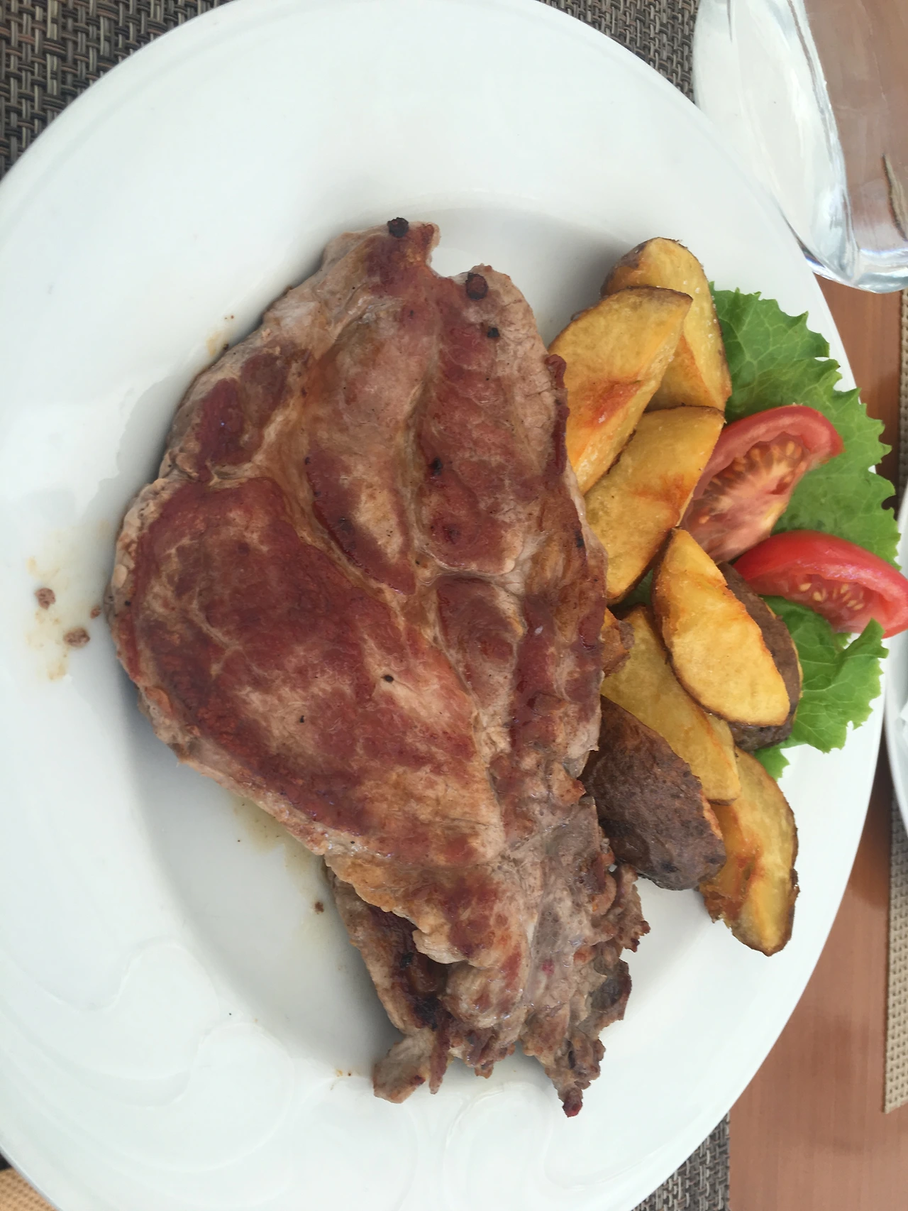 IMG_2739.JPG?resizeSmall&width=832