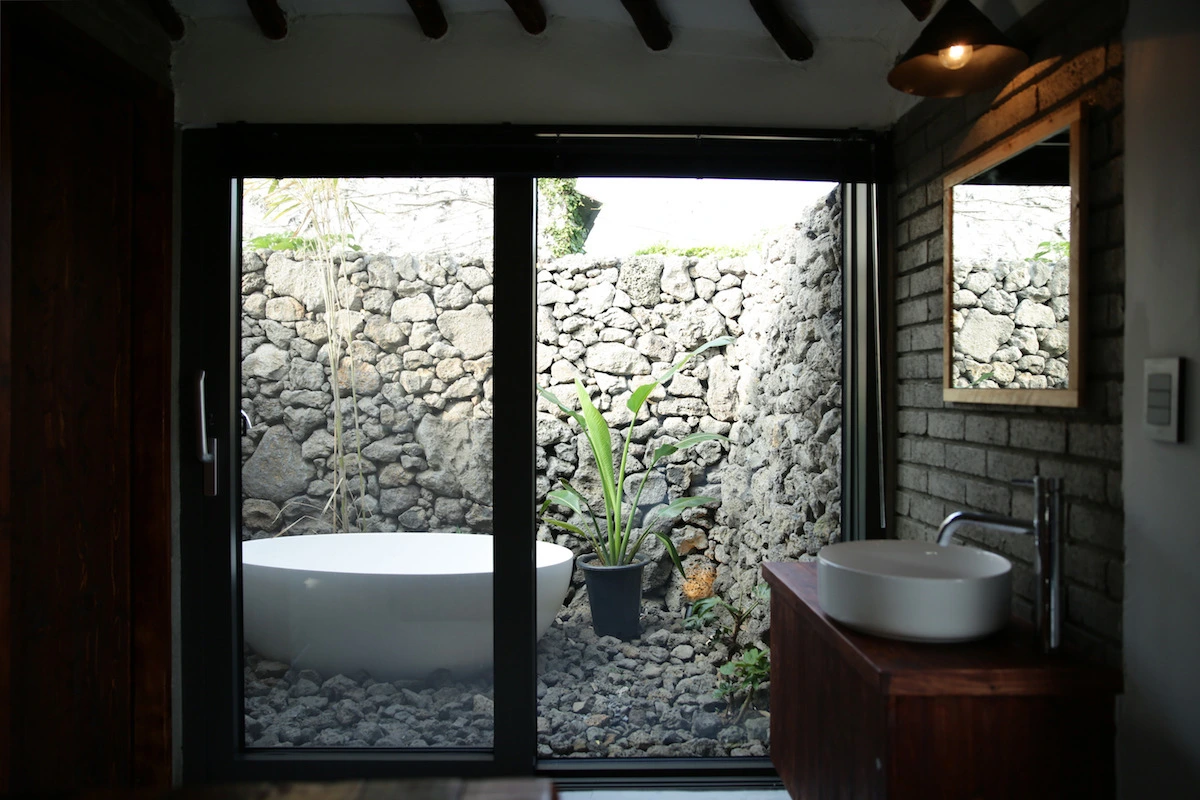 다운로드 (2).jpeg