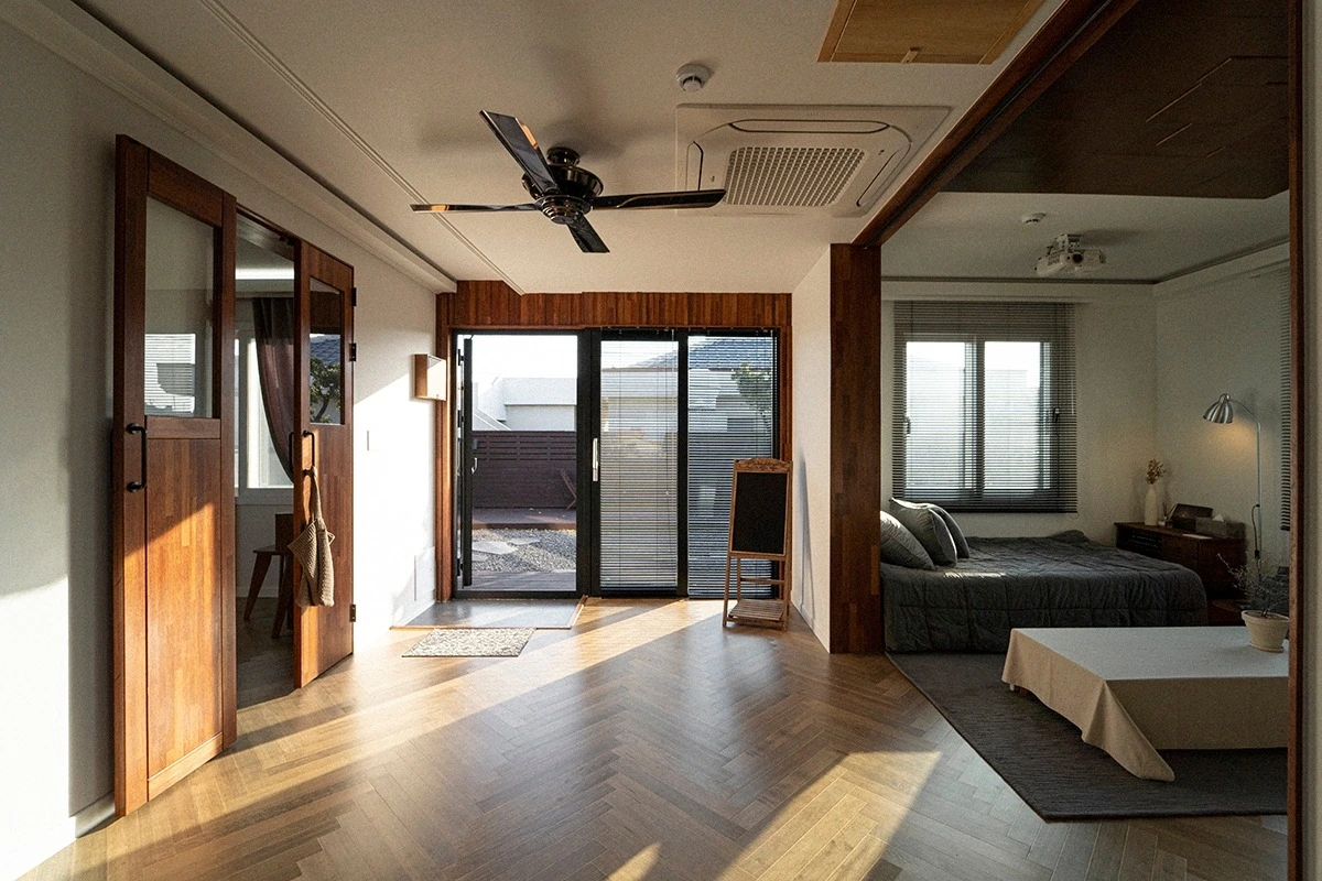 다운로드 (2).jpeg