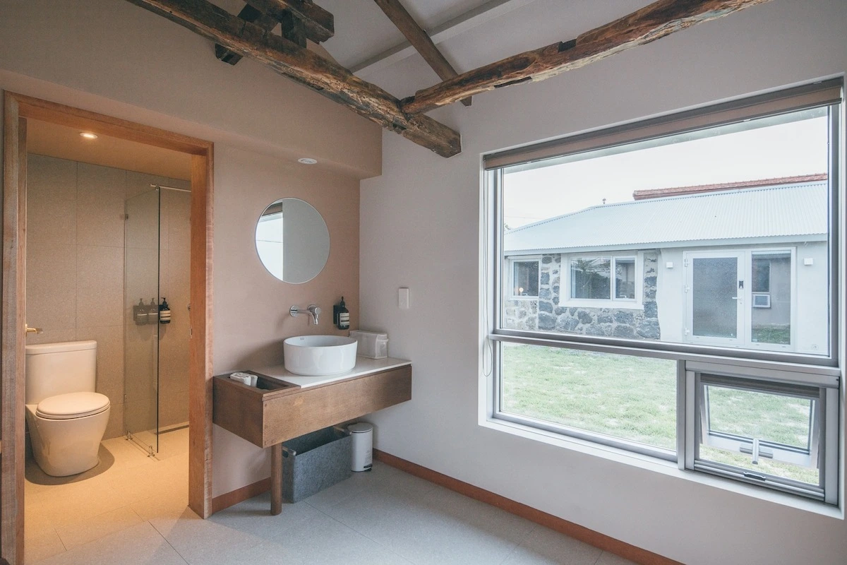 다운로드 (4).jpeg