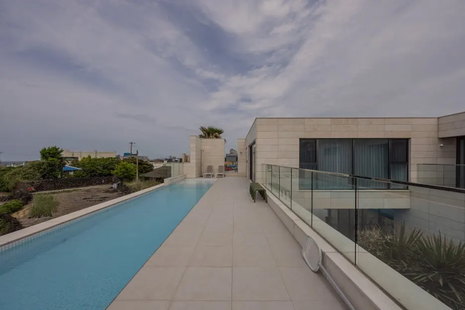 %EB%93%A0%ED%95%B4_-_%EC%88%98%EC%98%81%EC%9E%A5_(1).jpg?type=w1