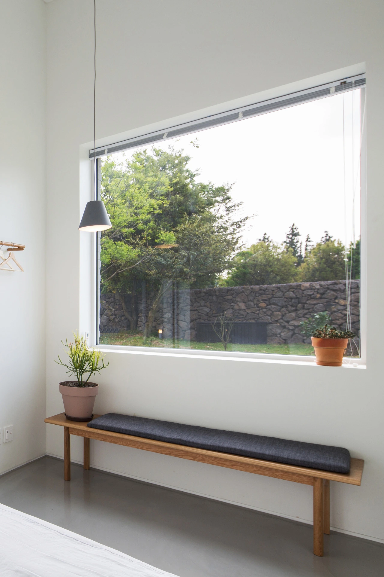 다운로드 (8).jpeg