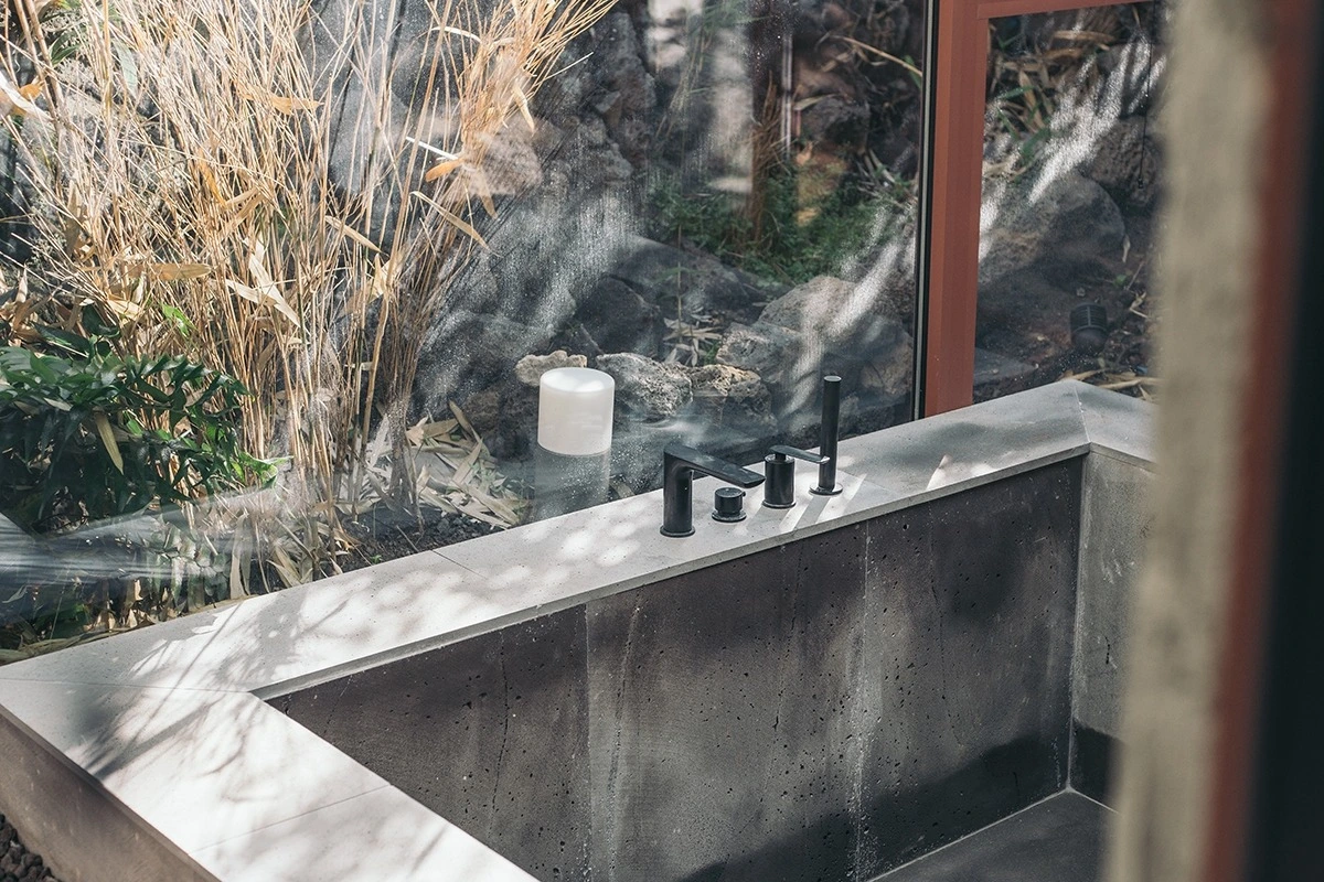 다운로드 (3).jpeg