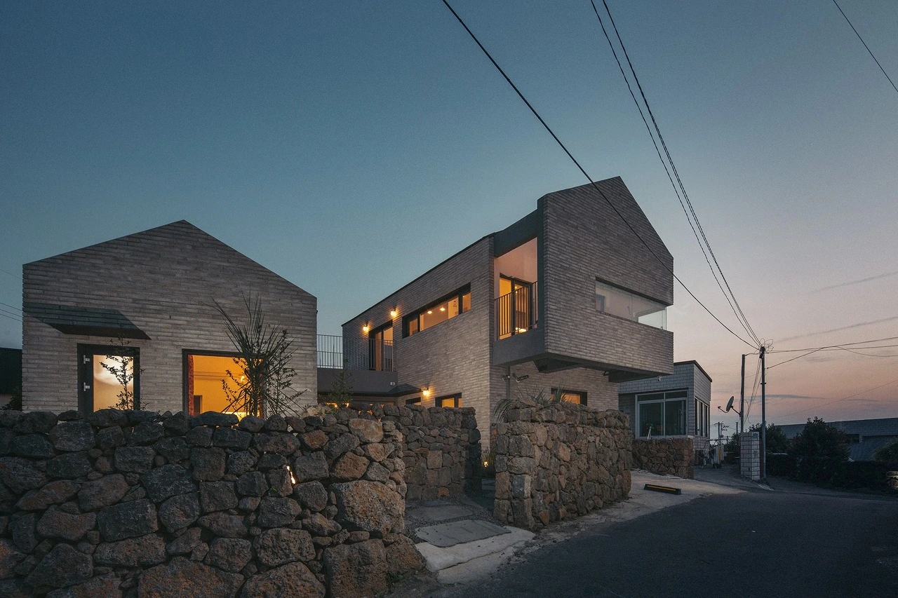 다운로드 (1).jpeg