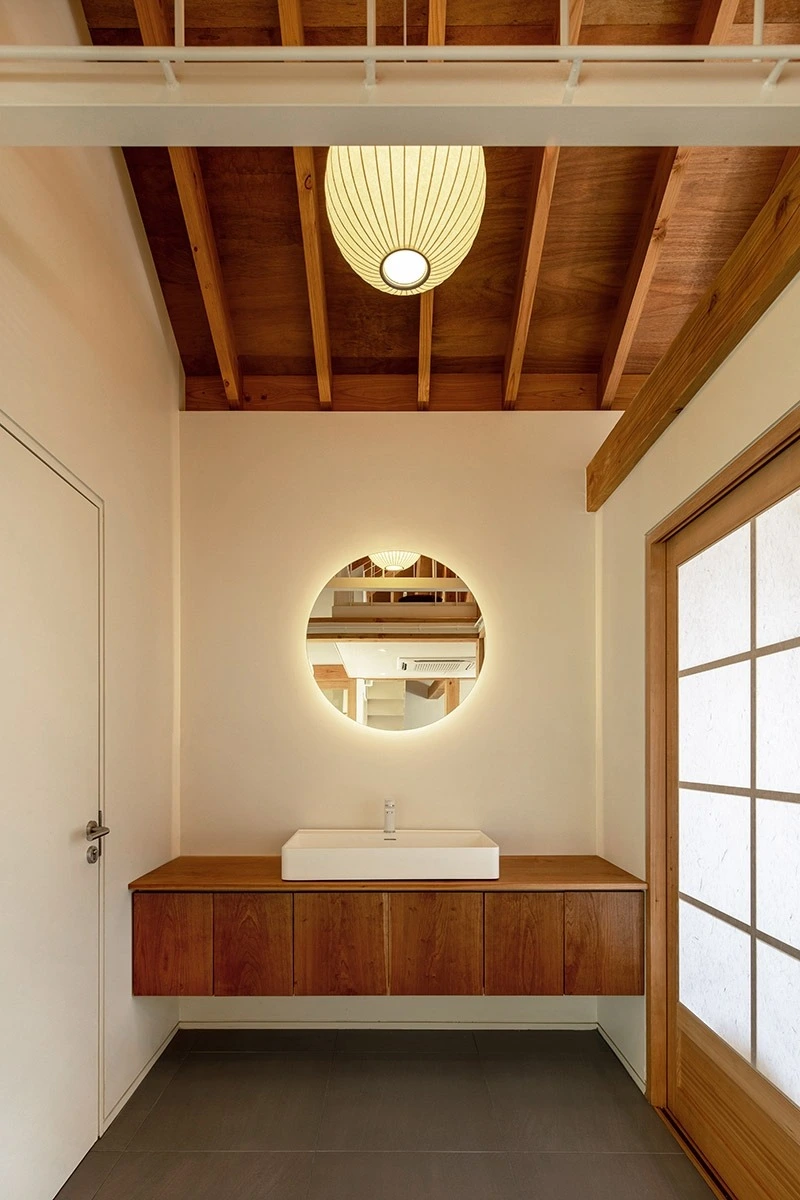 다운로드 (6).jpeg