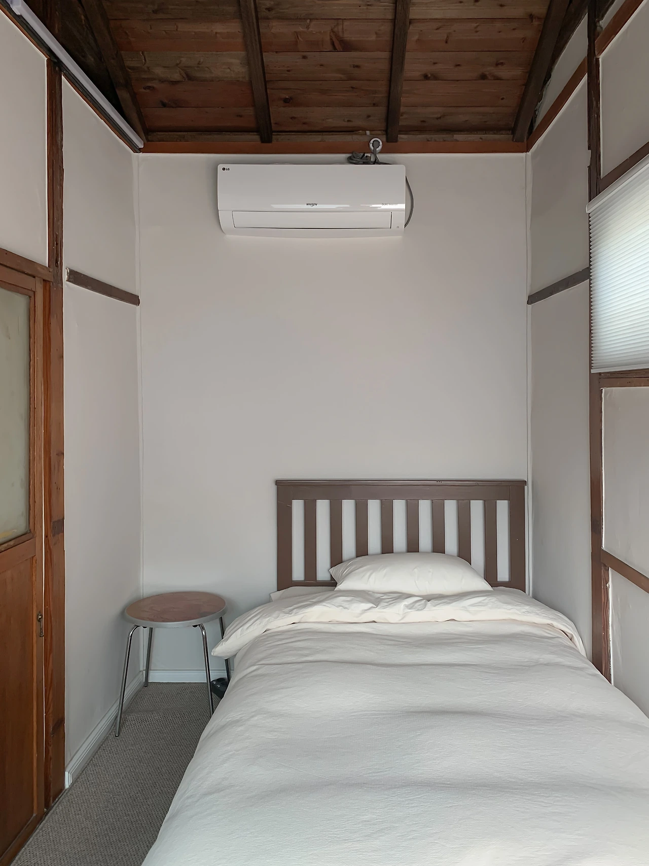 2층 작은방 (4).JPG