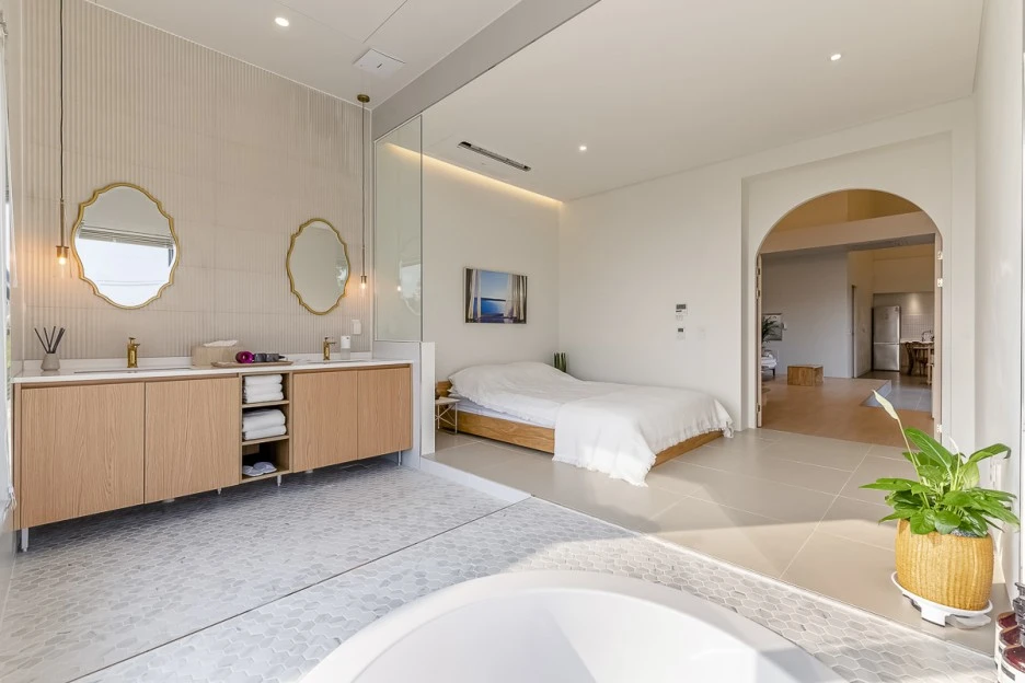 type-b-05.jpg?type=w1