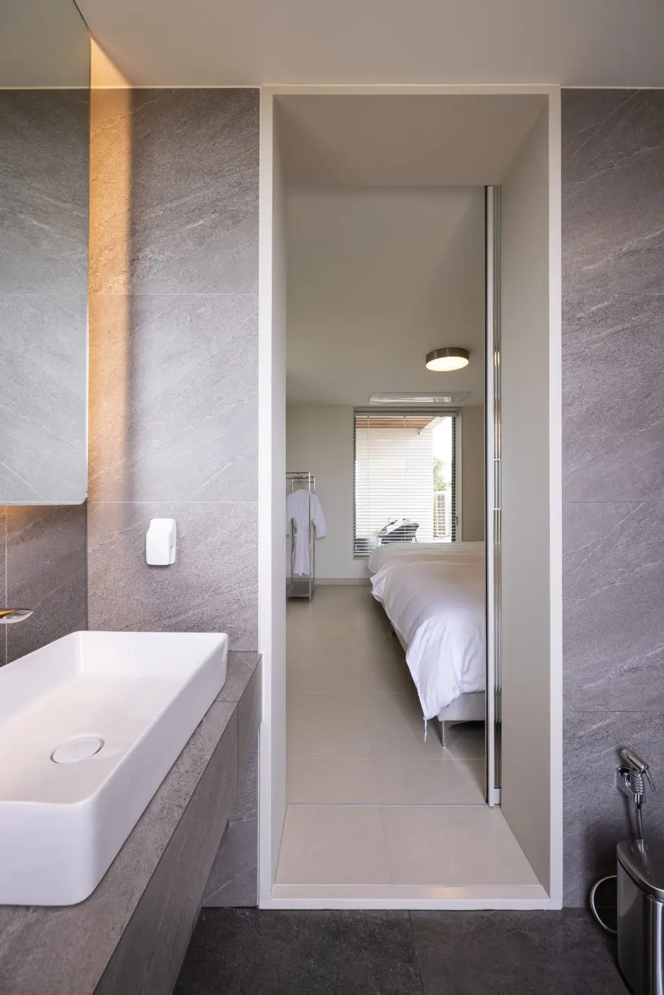 %EB%93%A0%ED%95%B4_-_%EA%B0%9D%EC%8B%A4_(19).jpg?type=w1