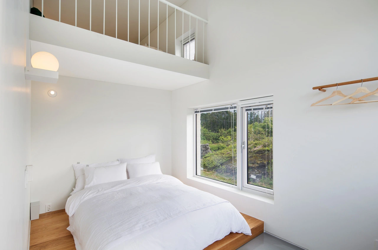 다운로드 (7).jpeg