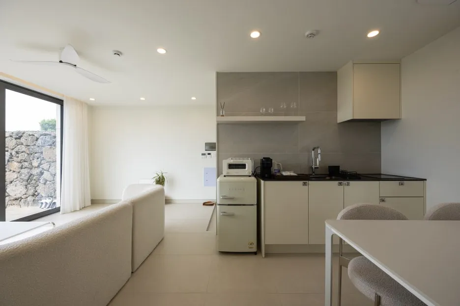 %EB%93%A0%ED%95%B4_-_%EA%B0%9D%EC%8B%A4_(5).jpg?type=w1