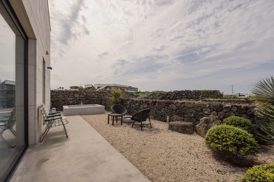 %EB%93%A0%ED%95%B4_-_%EB%A3%B8_%EC%A0%95%EC%9B%90_(2)_1.jpg?type=w1