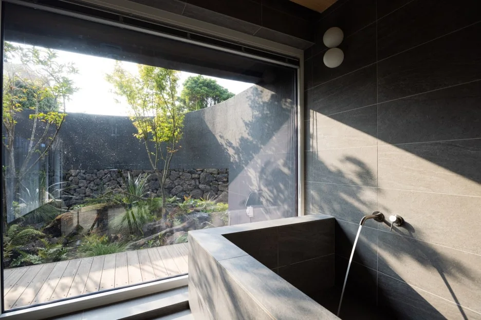 (%EA%B3%A0%EC%84%9C%EC%9A%B0)_%EC%8A%A4%ED%85%8C%EC%9D%B4%ED%8F%B4%EB%A6%AC%EC%98%A4_-_%ED%95%98%EC%9B%94%EB%9D%BC%EC%9E%87,_%EB%9D%BC%EC%9E%87%EB%8F%99_(3)_%EB%B3%B5%EC%82%AC%EB%B3%B8.jpg?type=w1