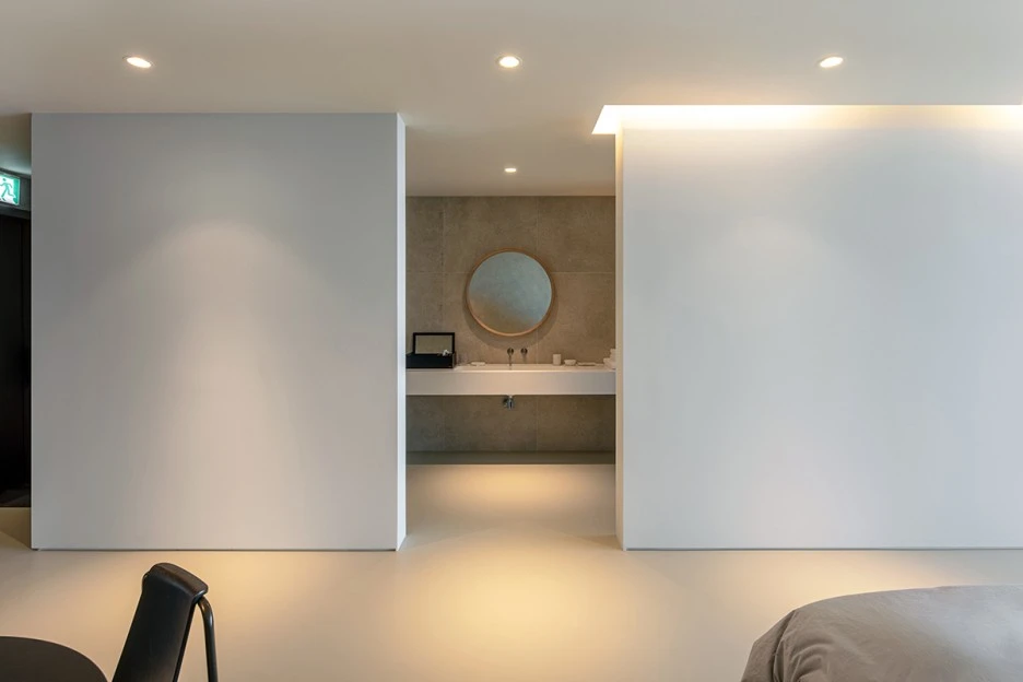 karuna_302_4.jpg?type=w1