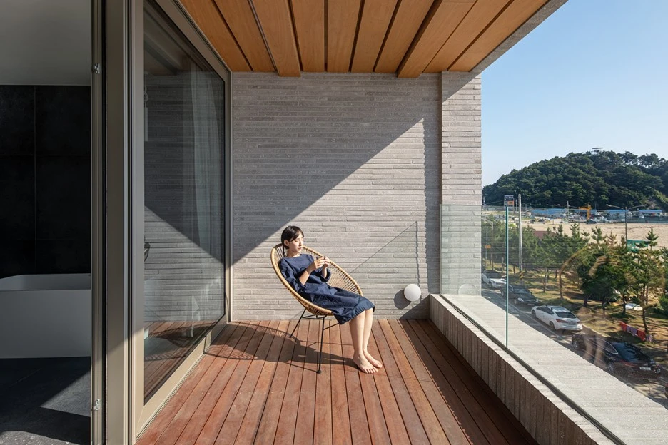 karuna_302_9.jpg?type=w1