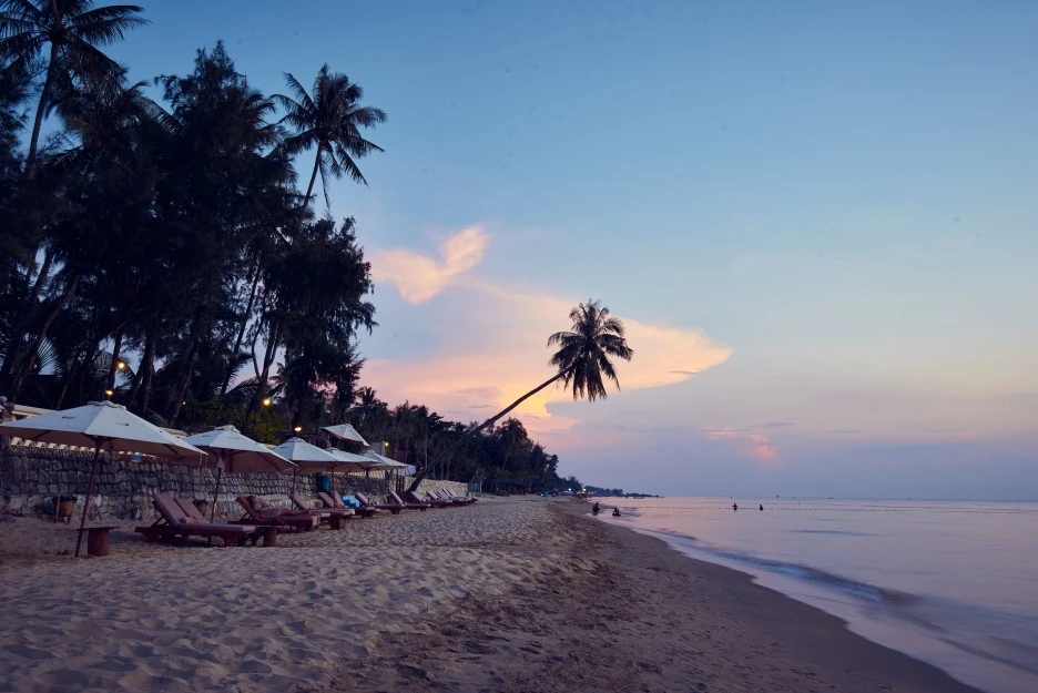 PRIVATE_BEACH.jpg?type=w1