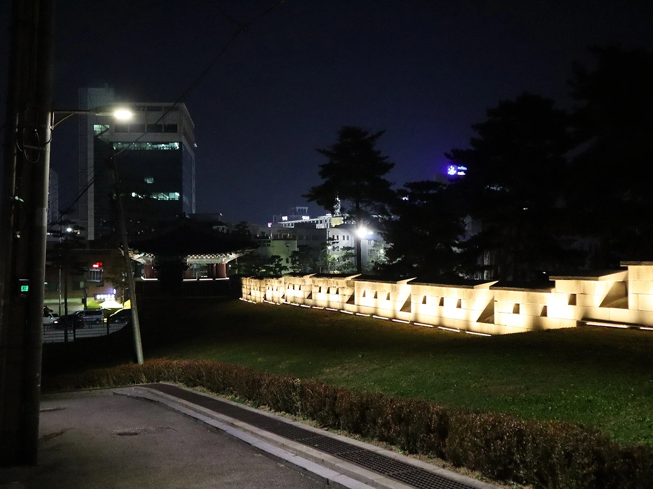 사진 19.JPG