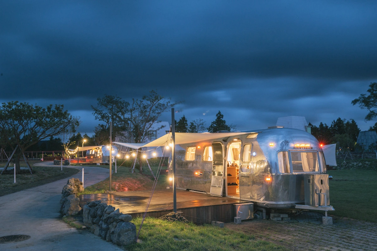 다운로드 (4).jpeg