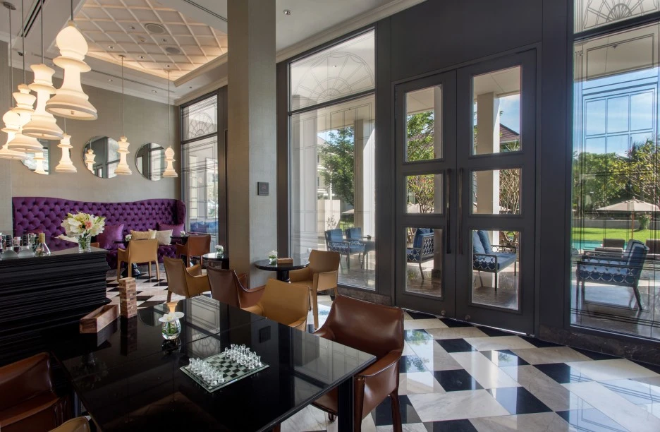 U_Sathorn_Bangkok_the_Library_3.jpg?type=w1