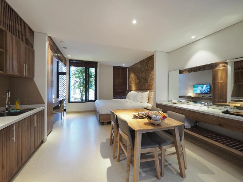 Inside-Studio.jpg?type=w1