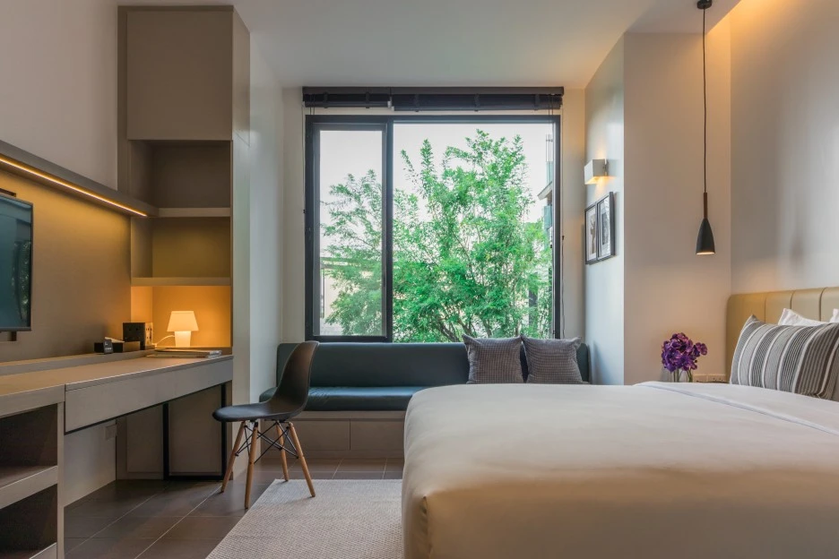 Deluxe_Room_1_(1).jpg?type=w1