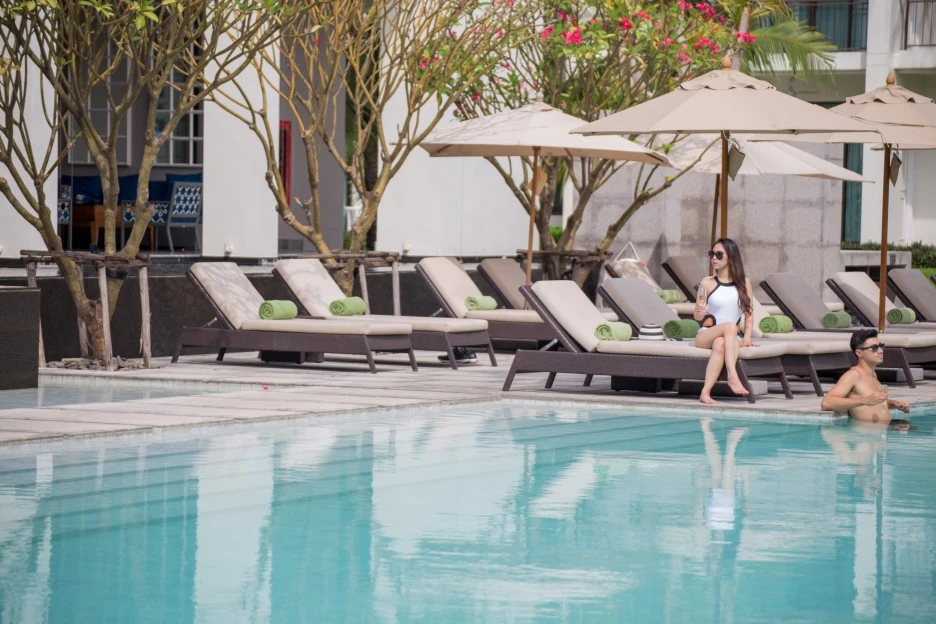 U_Sathorn_Bangkok_Pool_7.jpg?type=w1