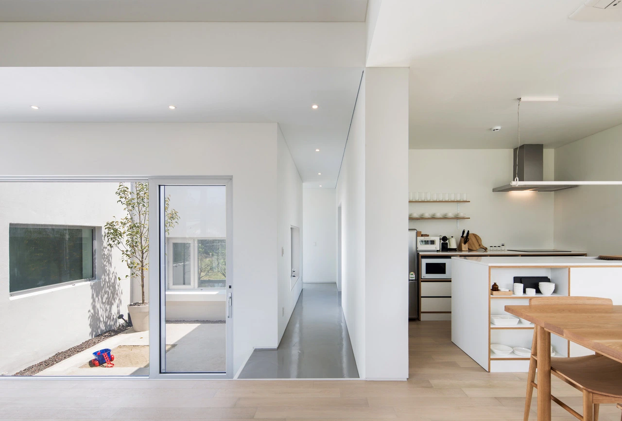 다운로드 (3).jpeg