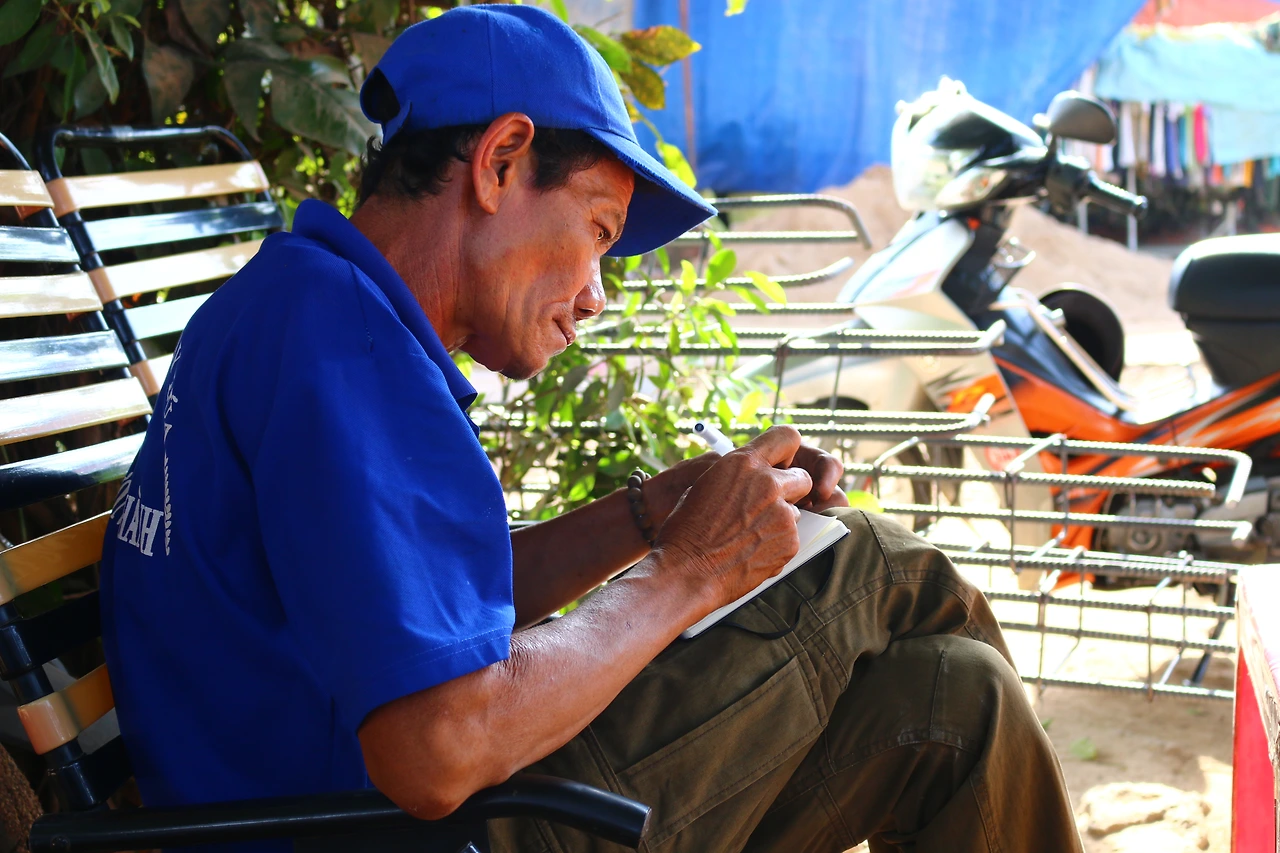 11 아저씨그림.JPG