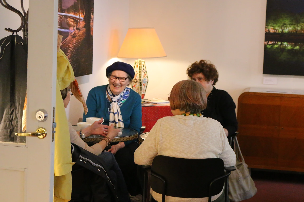 91 - 투르쿠 카페의 사람들2.JPG