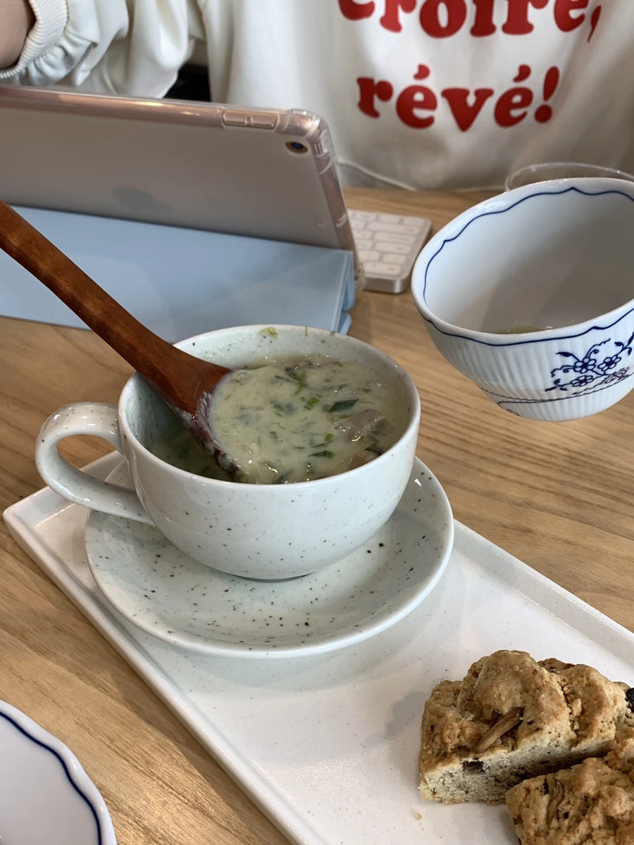 IMG_3697.JPG?type=w966