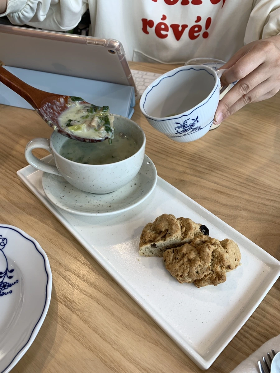 IMG_3698.JPG?type=w966