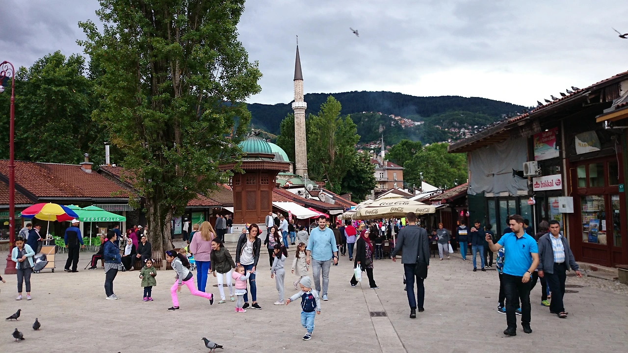 sarajevo-square.JPG