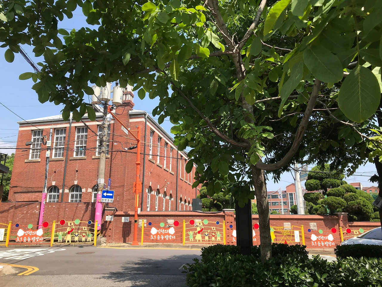 창영초 측면.JPG