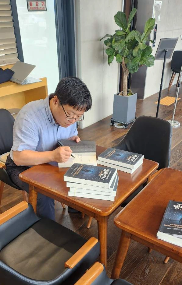 SE-bae60dde-1900-43ed-bffe-394d80c08343.jpg?type=w1