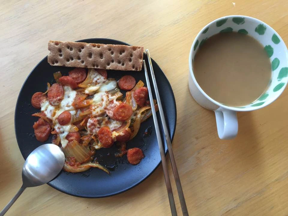 바사와햄등 간식?.jpeg