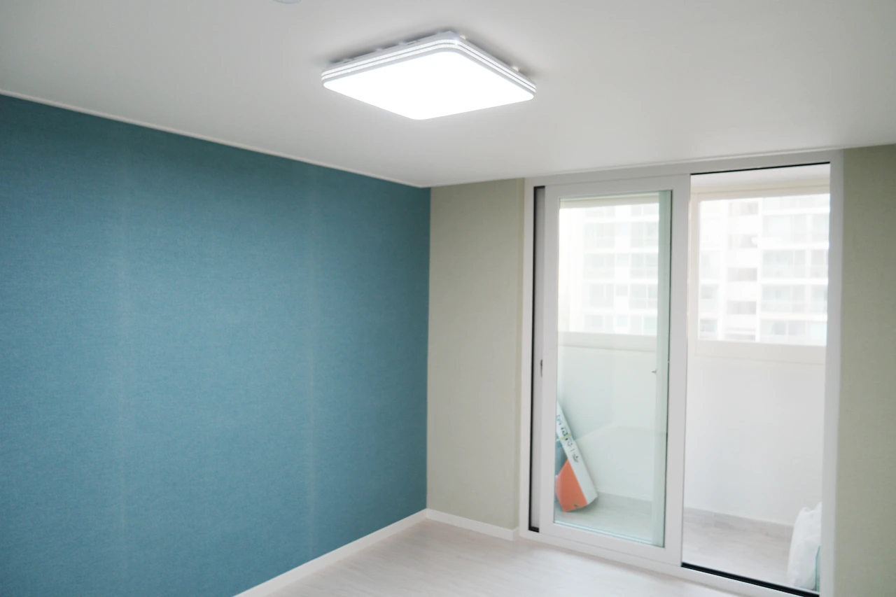 모던내추럴인테리어_바리솔조명_바리솔_아트솔_디밍조명_타공조 (3).JPG