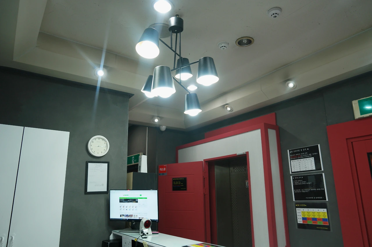 비츠조명 퓨마 레일조명 탐프라이빗짐 03.JPG