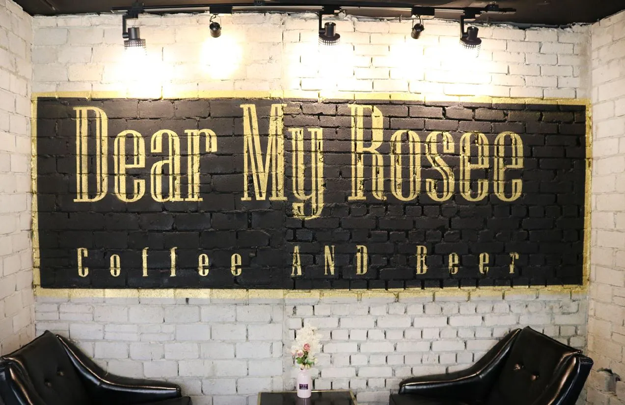 신사동카페 카페인테리어 카페조명 조명인테리어 레일등 레일조명 2.JPG