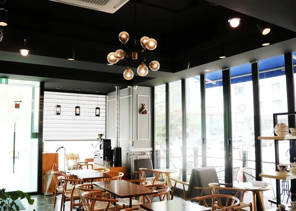 조명인테리어 카페인테리어 카페조명 보보스 하남카페 미사리맛집 빈티지조명 실내인테리어 9.JPG