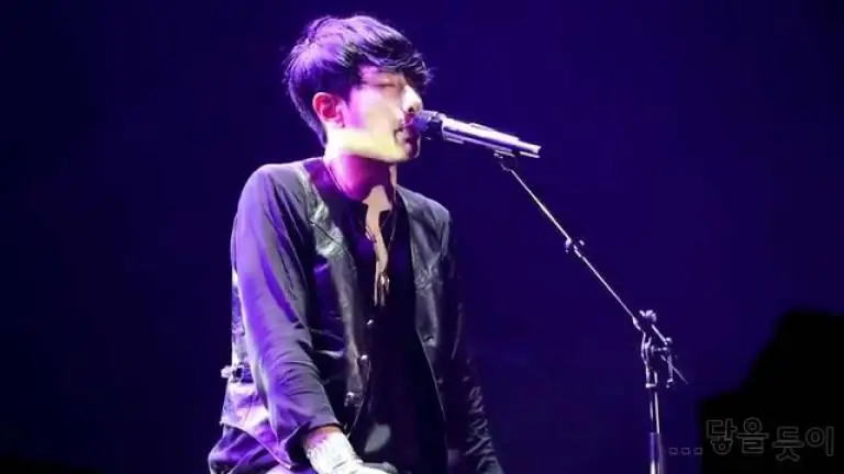 h_964Ud018svc19lus3bok6wpj_co6933.jpg?type=ff768_432