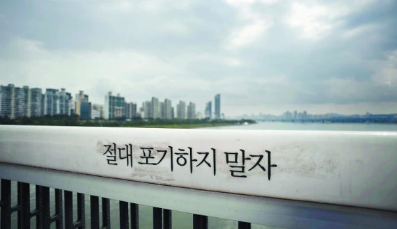 img.png?credential=yqXZFxpELC7KVnFOS48ylbz2pIh7yKj8&expires=1761922799&allow_ip=&allow_referer=&signature=9SAUDbk00SOhReXusNoedr%2BNbHs%3D