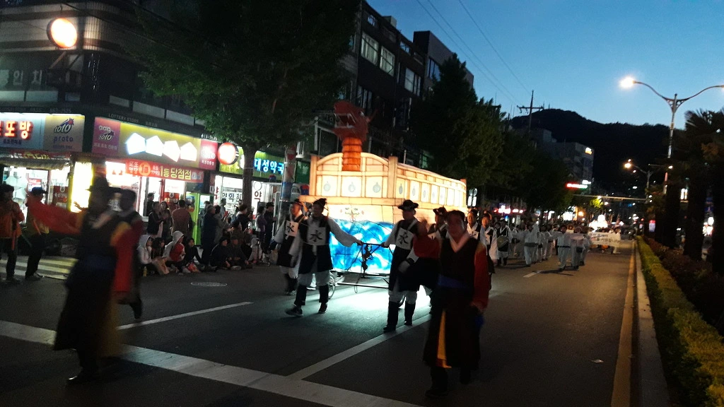 9995F44F5AED047207C83C