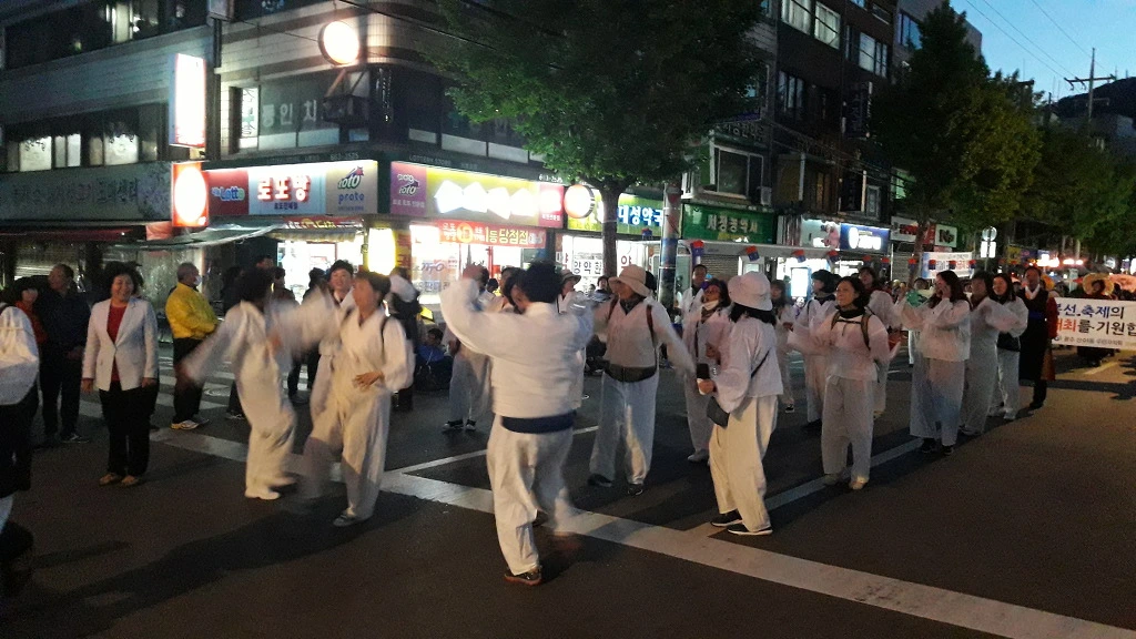 99027F4D5AED04ED04B301