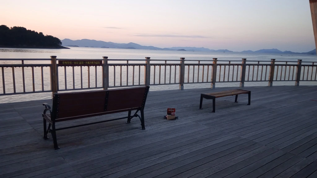 9994DD3C5B95D6551DC96A