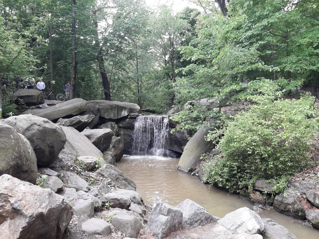 244EF544592F332E04EDA4